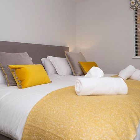 2 Putsborough - Luxury Apartment At Byron Woolacombe, Only 4 Minute Walk To Woolacombe Beach! Экстерьер фото